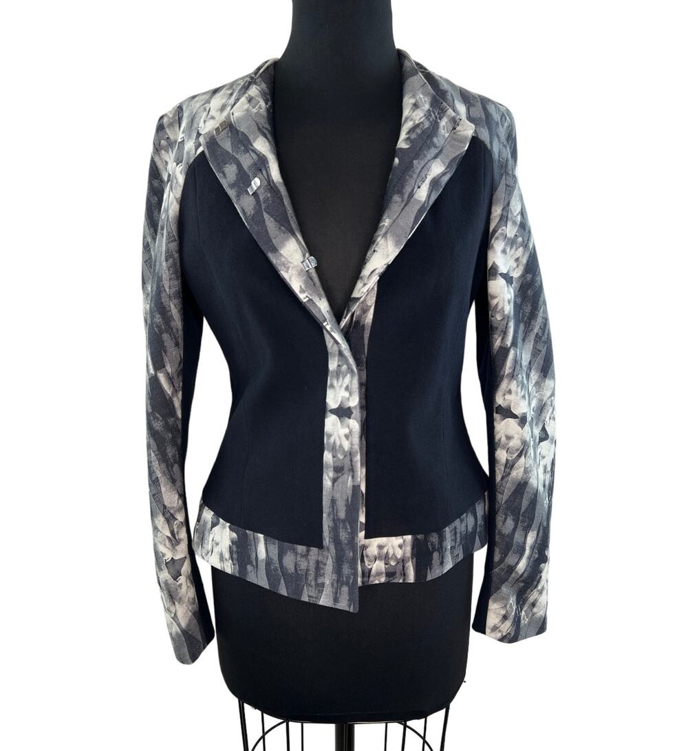 Versace VERSUS Tailored Wool Jacket Hook & Eye Black White Gray Trim S M Vintage